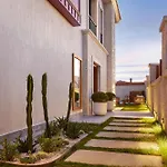 Meruno Alacati Hotel