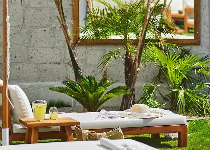 Otel Meruno Alacati *