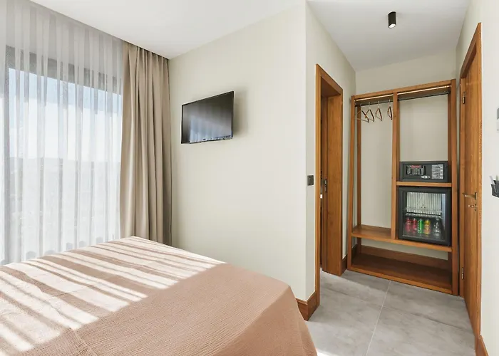 Meruno Alacati * Кешме